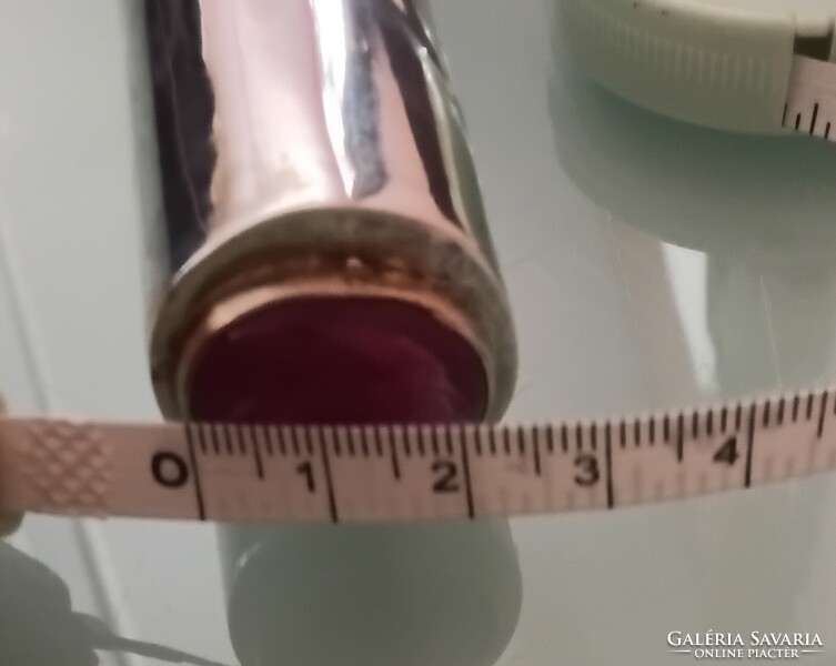 Exkluzív, kézzel készült műalkotás – 925 sterling ezüst phallus rubinnal 33 ct