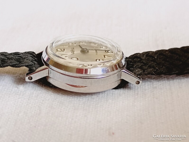 Óra karóra 029 - CHAIKA CSAJKA - 17 köves mechanikus felhúzós retro 18mm miniatűr