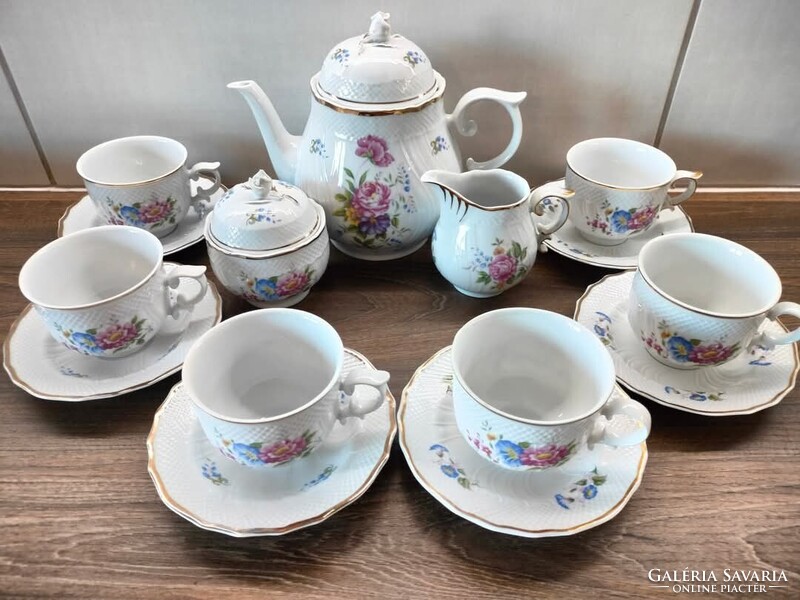 Hollóházi Hajnalka teás készlet – A reggelek finom eleganciája 