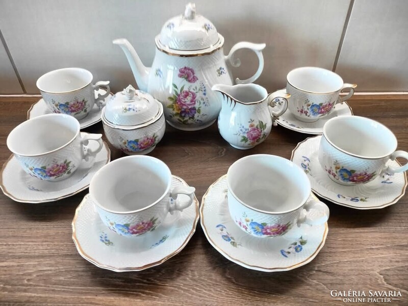 Hollóházi Hajnalka teás készlet – A reggelek finom eleganciája 