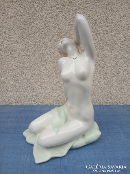 Káldor Aurél aquincum női akt porcelán szobor. Alkudhat