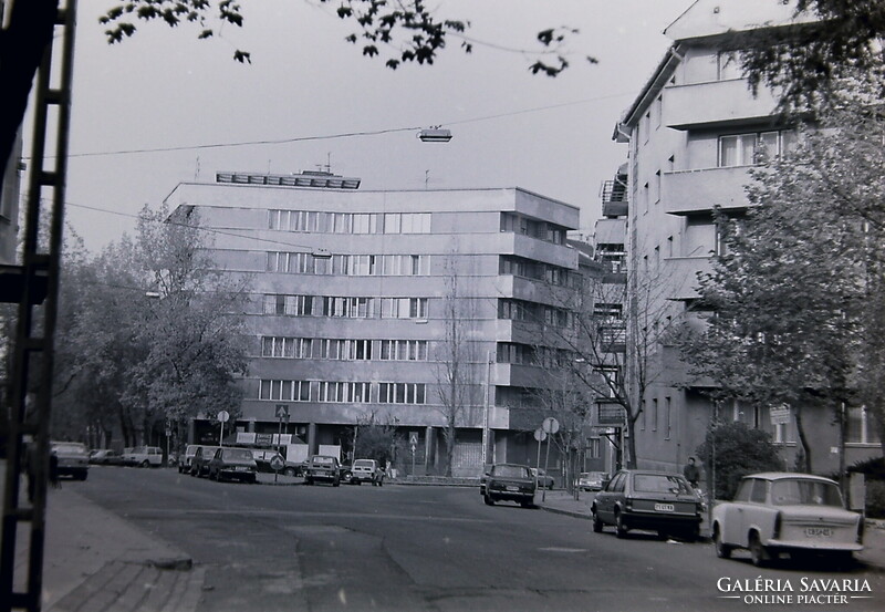 Régi fotónegatívok Budapest utcaképel Belváros Budavári Sikló Ruszvurm Gerbaud 1980-as évek közepe