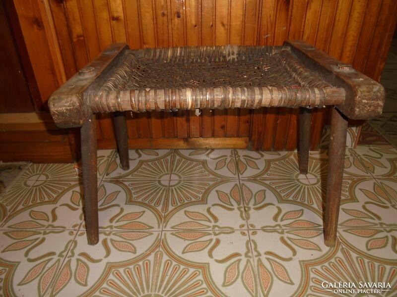 ANTIK fa szék, sámli, ülőke - fonott ülőlap - népi, paraszti