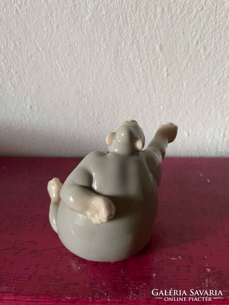 Lladro/Nao hím gorilla !