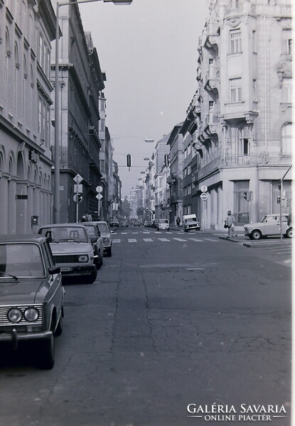Régi fotónegatívok Budapest utcaképel Belváros Budavári Sikló Ruszvurm Gerbaud 1980-as évek közepe