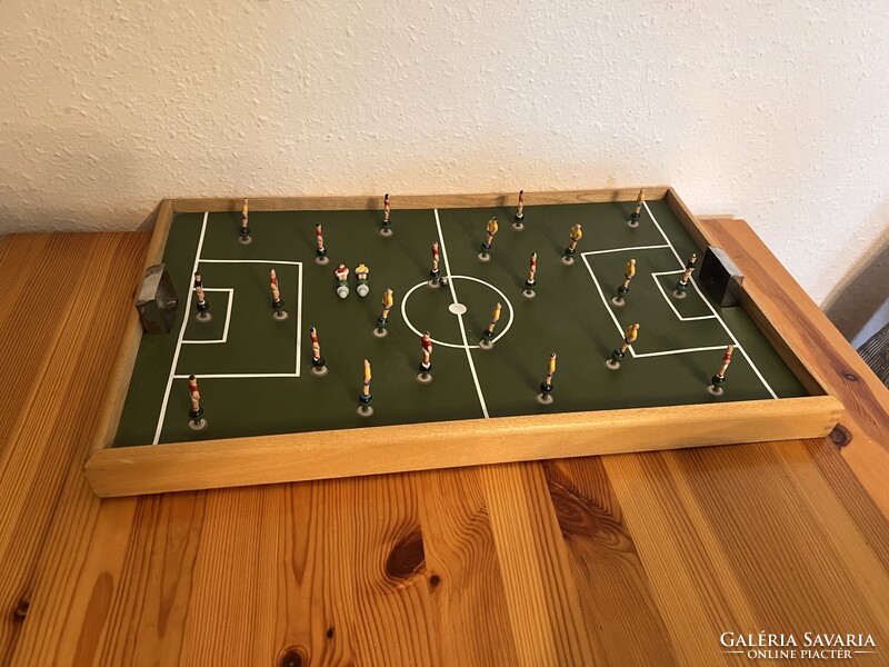 Retro rugós foci