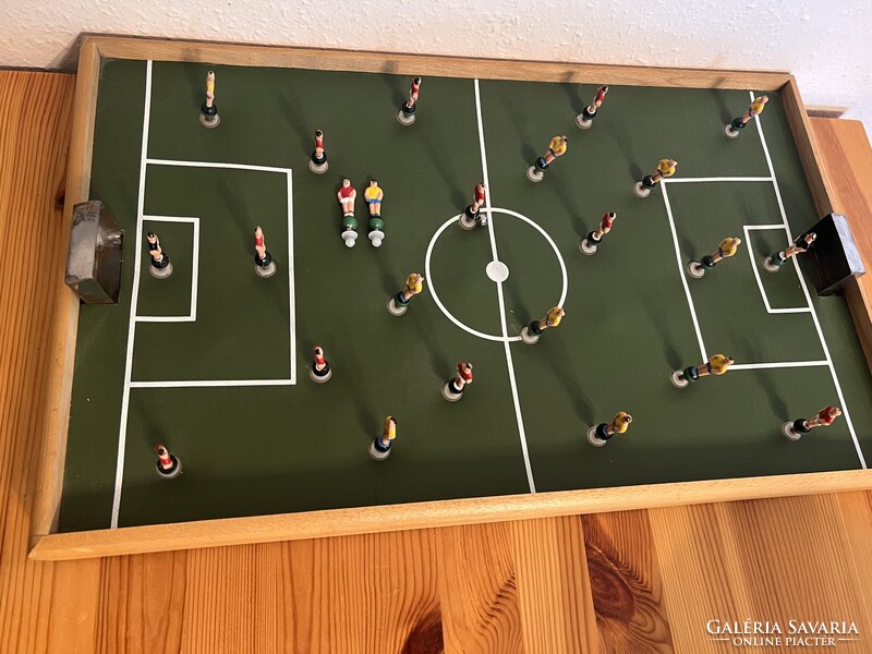 Retro rugós foci