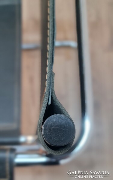 Breuer Marcell Mg5 Fekete Börrel