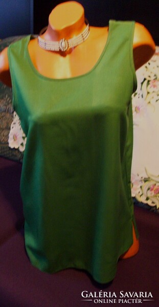 Csinos női blúzok 38/40-es