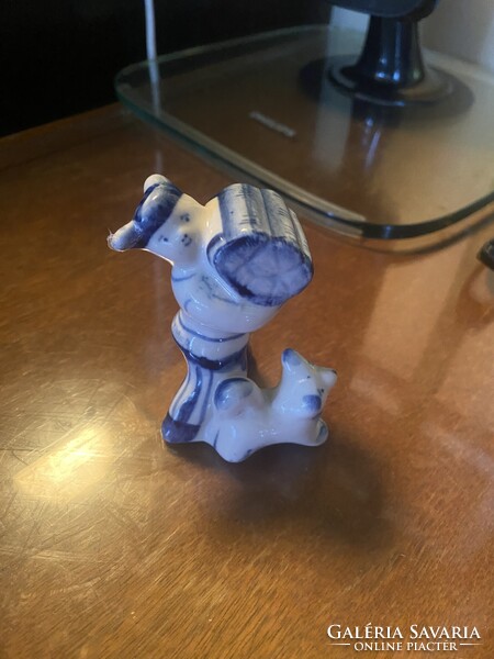 Gzhel orosz porcelán figura
