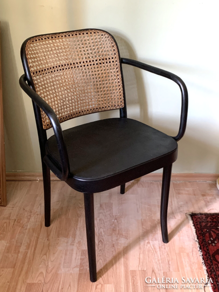 Josef Hoffmann A811 Thonet rattan karfás szék