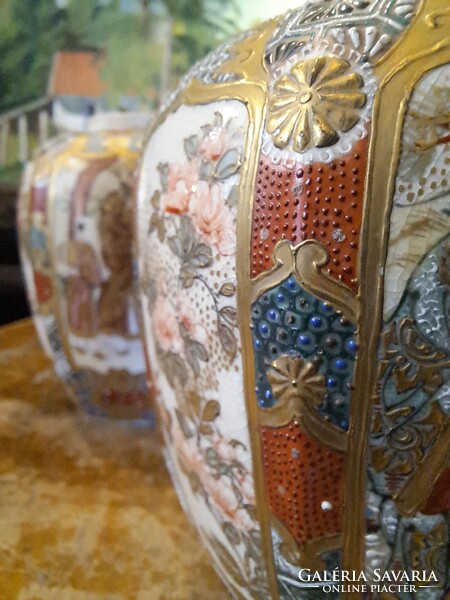 ANTIK JAPÁN SATSUMA PORCELÁN GYÖMBÉRTARTÓ PÁRBAN