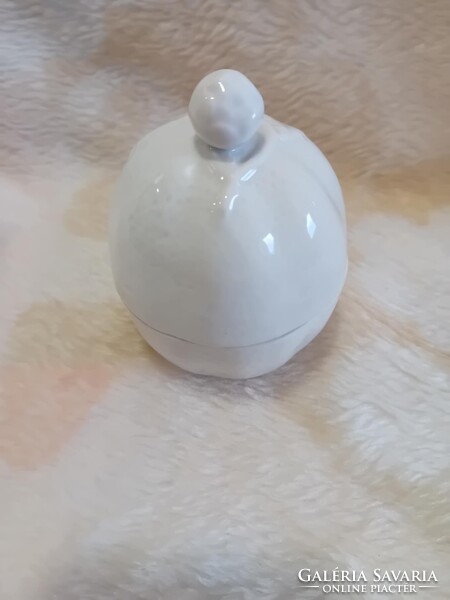 2503/18 Herendi fehér porcelán eperfogós bonbonier