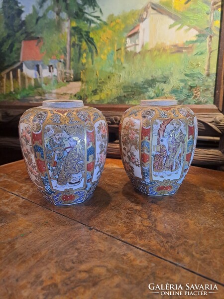 ANTIK JAPÁN SATSUMA PORCELÁN GYÖMBÉRTARTÓ PÁRBAN