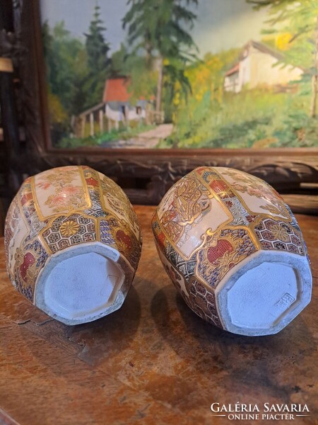 ANTIK JAPÁN SATSUMA PORCELÁN GYÖMBÉRTARTÓ PÁRBAN