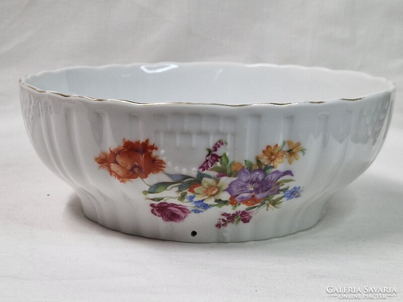 Zsolnay virág mintás Hungária sorozat porcelán pörköltes tál hibátlan állapotban 21,5 cm. átmérőjű