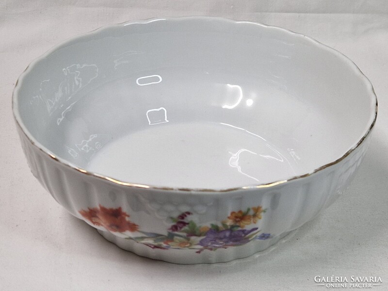 Zsolnay virág mintás Hungária sorozat porcelán pörköltes tál hibátlan állapotban 21,5 cm. átmérőjű