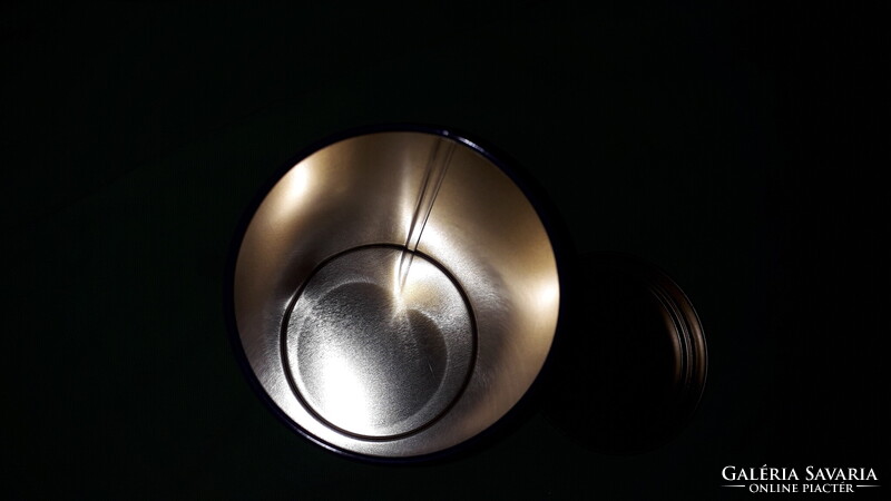 Retro fém lemez TCHIBO kávés színes HIBÁTLAN kör kávé tároló díszudoboz 16 x 8 cm a képek szerint