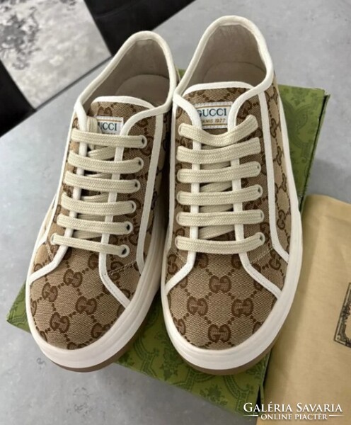 GUCCI női cipő,LIMITÁLT ,2 szín,35-41.