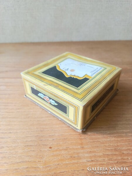 Art deco pipere doboz