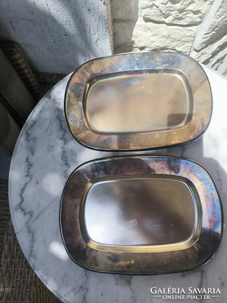 Gyönyörű vastag ezüst jellegű 2 db tàlca vastag masszív! Osztrák mester jegyes.Sandrik de luxe ( Ber