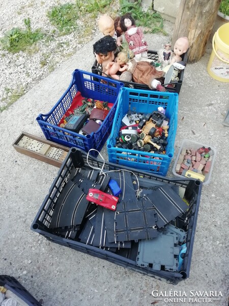 Régi és retro játékok padlásról a képeken látható állapotban