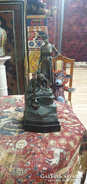FRIEDRICH GORNIK (1877-1943) Bronz szobor. Nagyon szépen megmunkált. 58 cm magas.