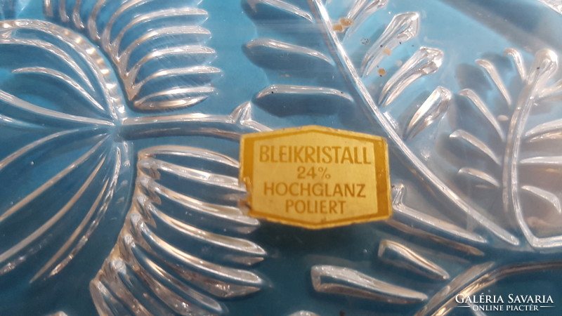Üvegkristály tálca