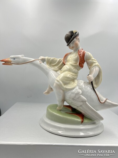 Herendi Ludas Matyi figura