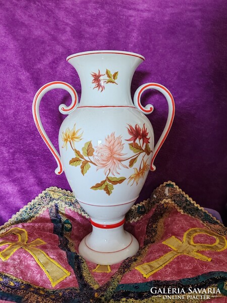 Hollóhazi porcelán váza