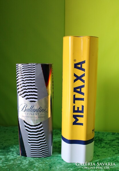 Gyűjtőknek ! Metaxa Ballantines fémdoboz