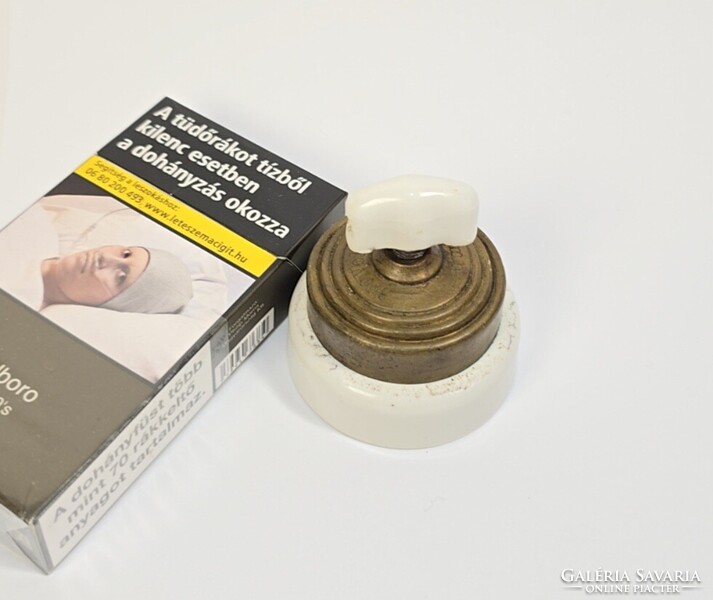 Antik porcelán + réz elektromos kapcsoló / "villanykapcsoló"