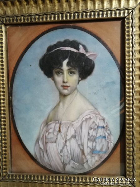GYÖNYÖRŰ HÖLGYPORTRÉ - KERETEZETT ALKOTÁS FELOLDATLAN JELZÉSSEL