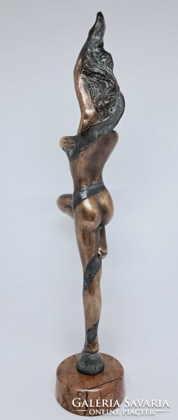 Czobor Sándor "Kis balerina" c. bronzszobor, eredetiségigazolás, ingyen posta