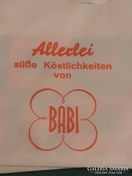 Babaházi edények és Barbis reklámtáskák