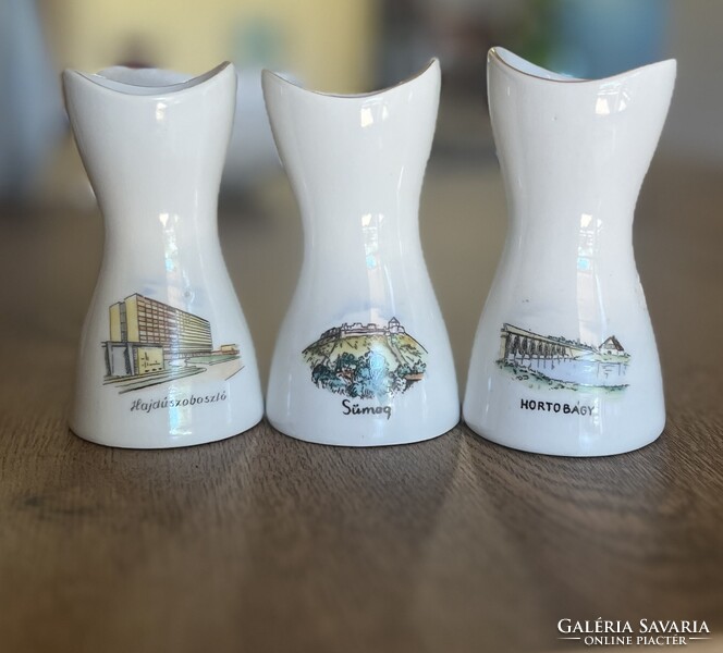 Aqincum porcelán váza