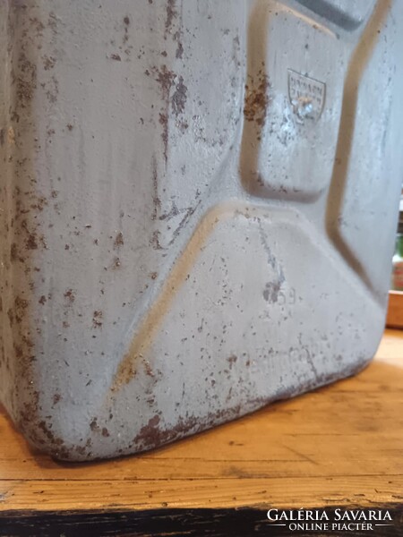 Wehrmacht üzemanyag kanna 20 literes 1943, katonai marmon kanna