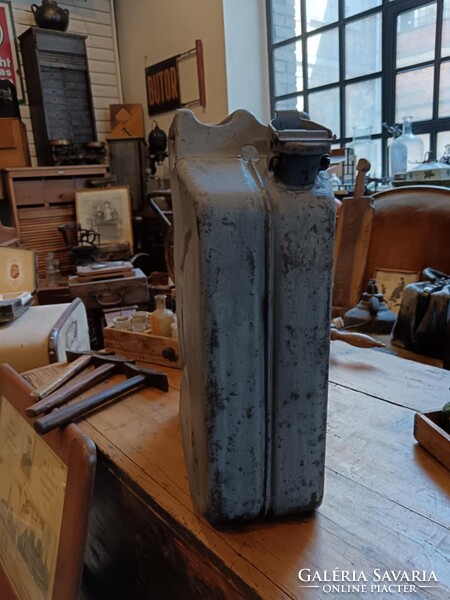 Wehrmacht üzemanyag kanna 20 literes 1943, katonai marmon kanna