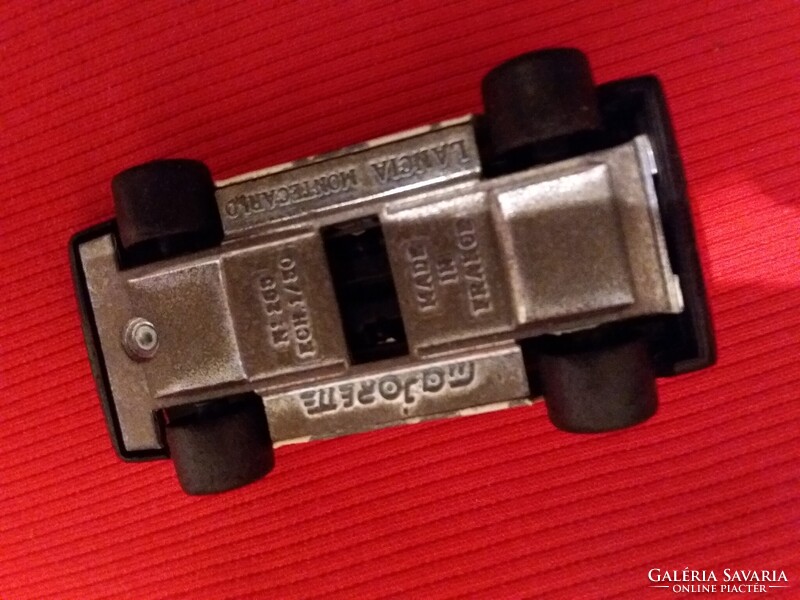 Régi még Francia gyártmányú MAJORETTE LANCIA MONTECARLO fém kisautó sportautó RITKA képek szerint