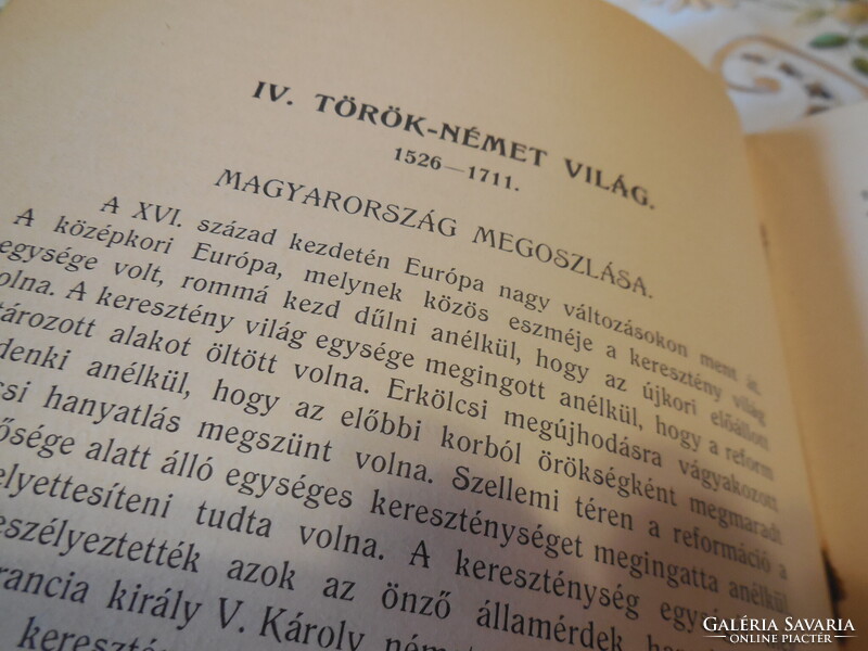 Magyarország művelödésének története   írta Dr Berecz  Sándor   KNER nyomda  Gyoma  1905.