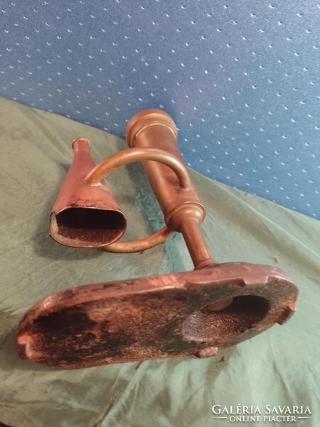 "ALKIMISTA" segédeszköz : mérőműszer, rézből. Üvegcső, plomba sértetlen. MŰSZAKI RÉGISÉG Kb. 1,3 Kg