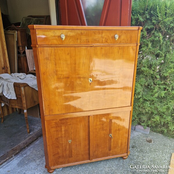 Biedermeier cseresznyefa írószekreter restaurálva