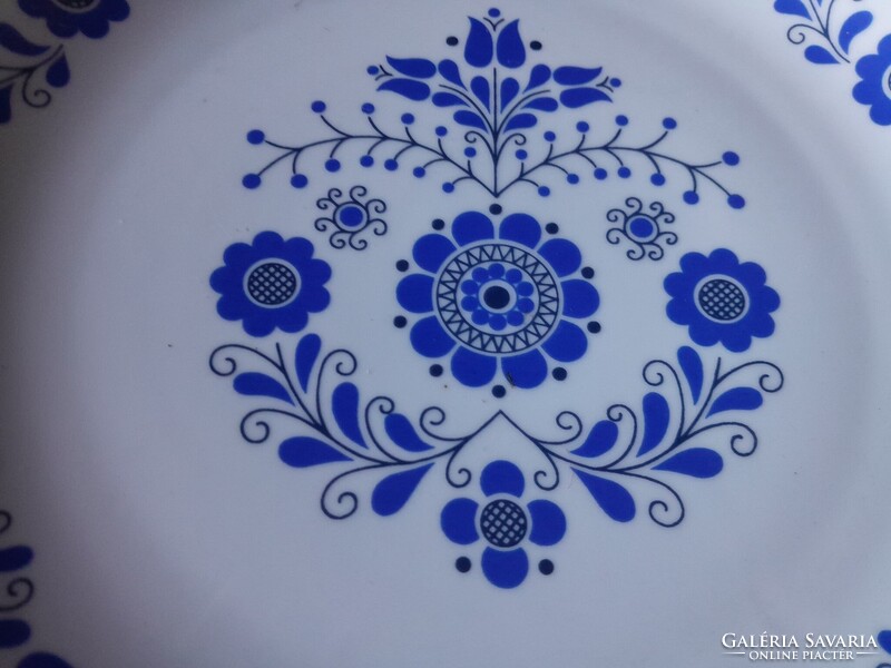 Porcelán Népi tányér falra akasztható 3 db a licit az egészre vonatkozik.