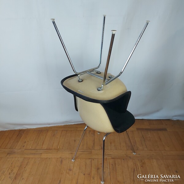Charles & Ray Eames DSX üvegszálas szék Herman Miller (Vitra)
