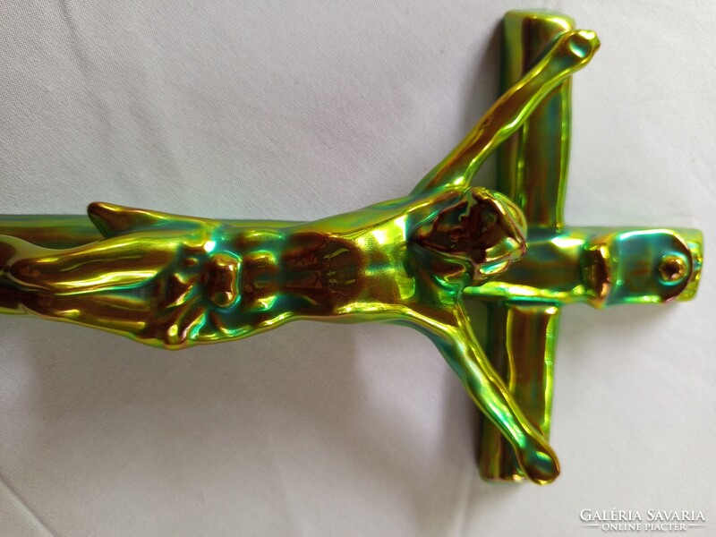 Zsolnay eozin kereszt