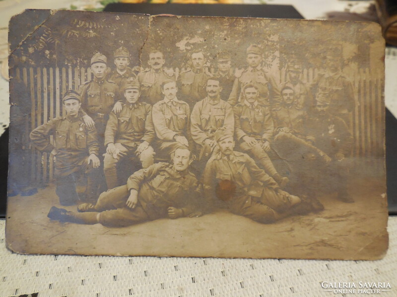 I. v.háburús  katonai csoport kép , magyar bakák , fotó , 14 x 9 cm