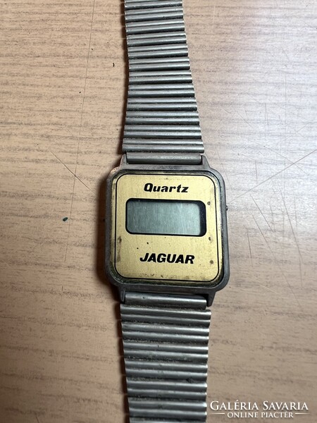 Quartz Jaguar karóra