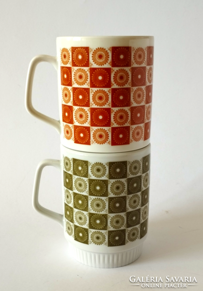 2 DB RETRO RITKA NDK (KELET NÉMET) PORCELÁN BÖGRE,CSÉSZE AZ 1970-ES ÉVEKBŐL