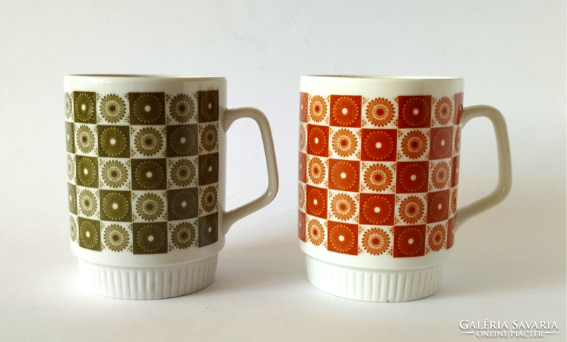 2 DB RETRO RITKA NDK (KELET NÉMET) PORCELÁN BÖGRE,CSÉSZE AZ 1970-ES ÉVEKBŐL