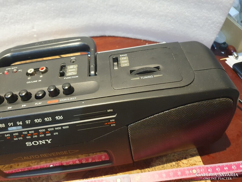 Retro Sony CFS-206L rádiósmagnó kazetta boombox sétálómagnó hi-fi 26